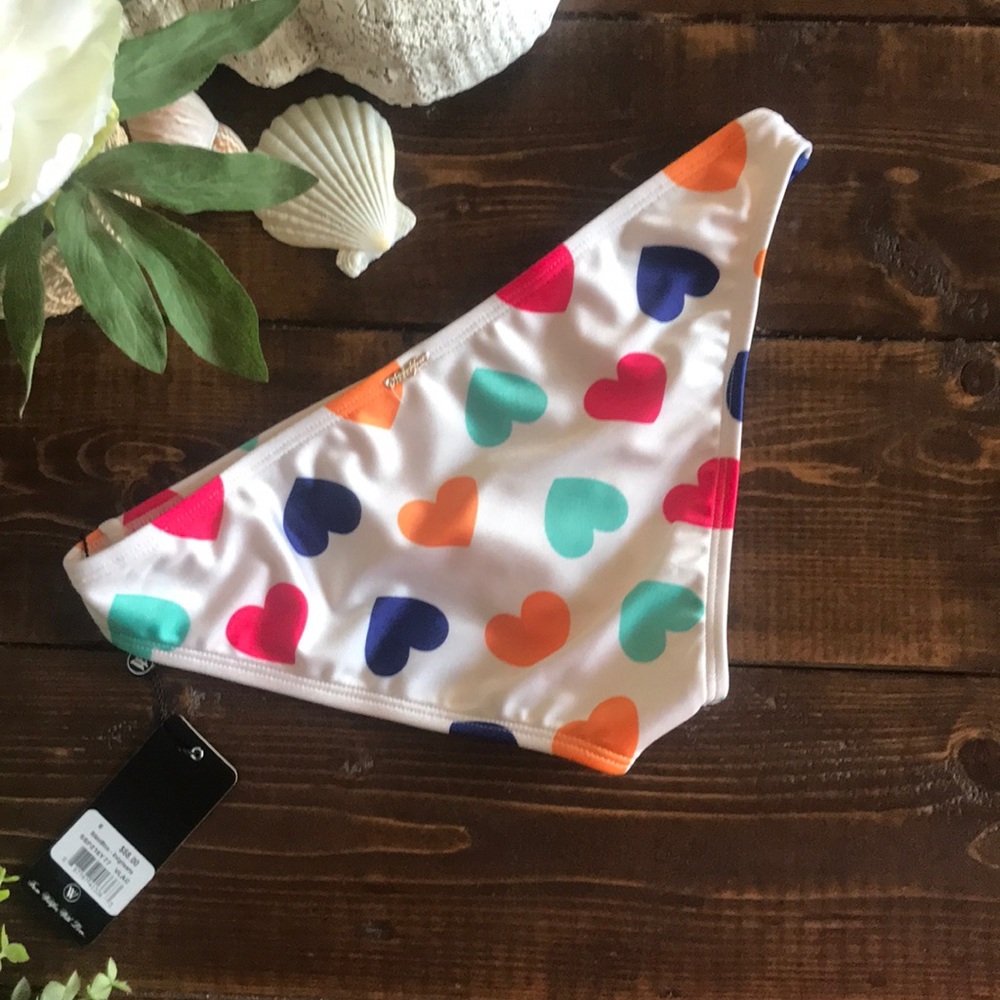 WILDFOX Vintage Hearts Hipster Bikini Bottoms, S - Picture 5 of 6
